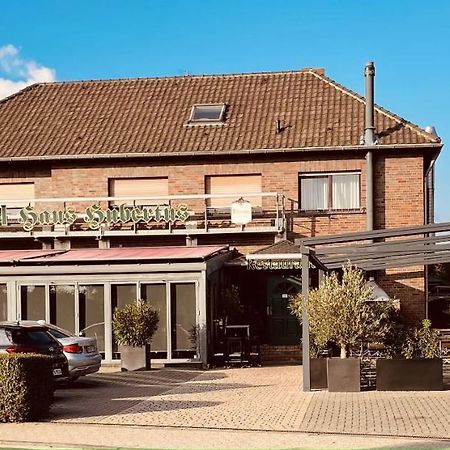 Hotel Haus Hubertus Elsdorf ภายนอก รูปภาพ